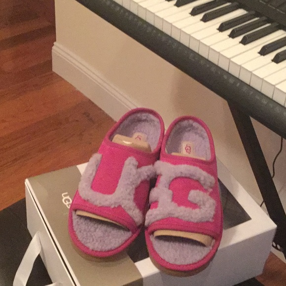 UGG SLIDE - Picture 5 of 7